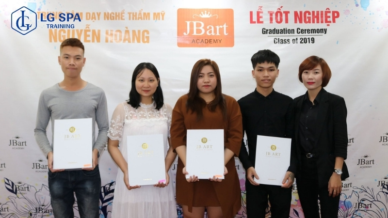 Trung tâm JBart đào tạo spa tại TPHCM uy tín chất lượng