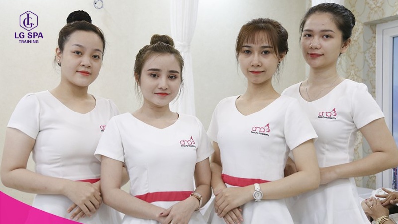 dạy spa tại thẩm mỹ ana