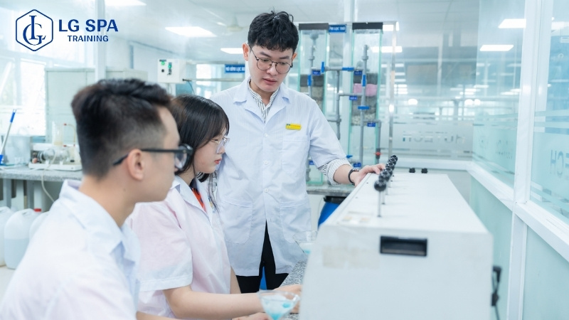 học ngành công nghệ thẩm mỹ