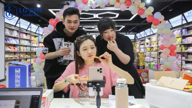 Không bằng cấp 3 nên học nghề gì? Nghề bán hàng Online 