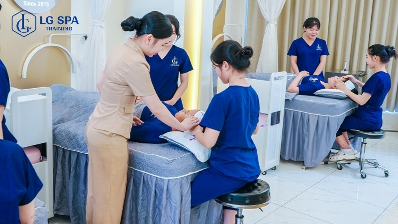 lg spa training center dạy spa buổi tối