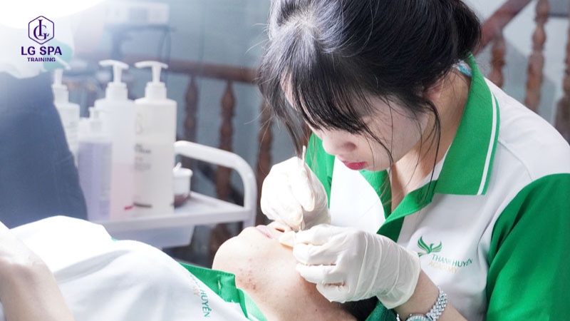 thanh huyền spa dạy spa