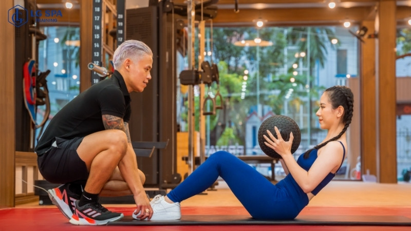 20 tuổi làm pt gym thể hình