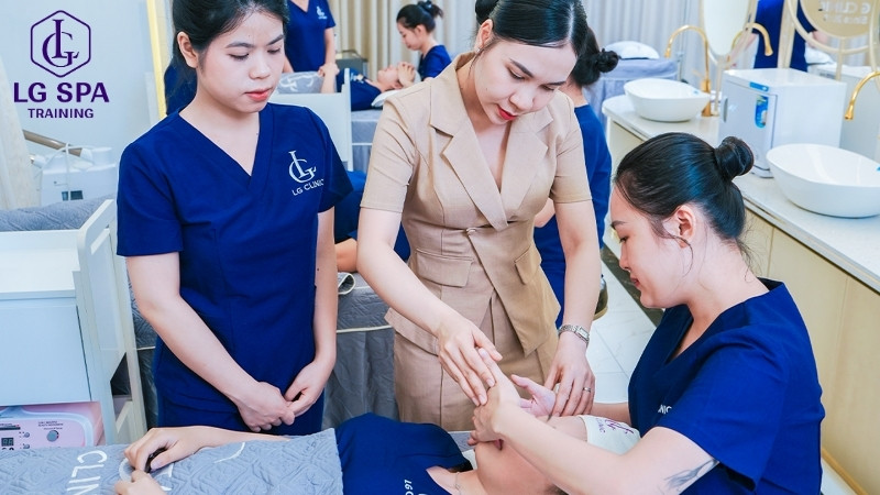 22 tuổi học nghề spa