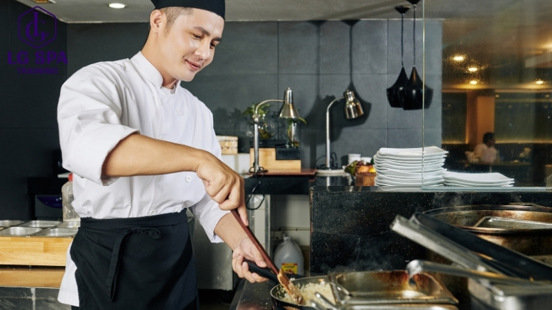33 tuổi học nghề đầu bếp
