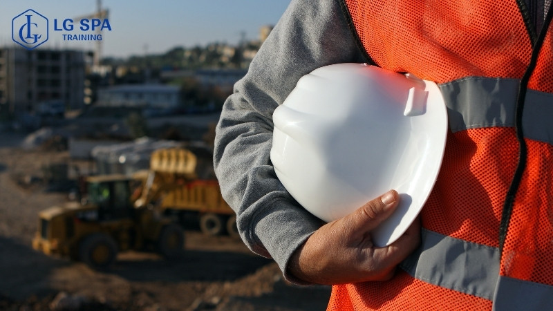 35 tuổi học nghề xây dựng cho nam giới