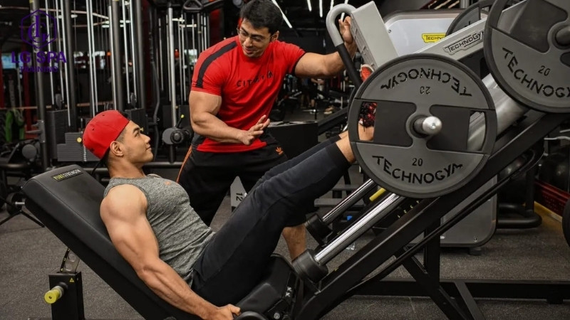 PT gym thể hình không bằng cấp 2