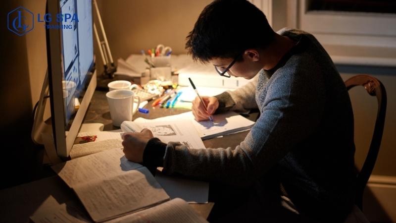 cần học nghề chăm chỉ ở tuổi 30 cho nam