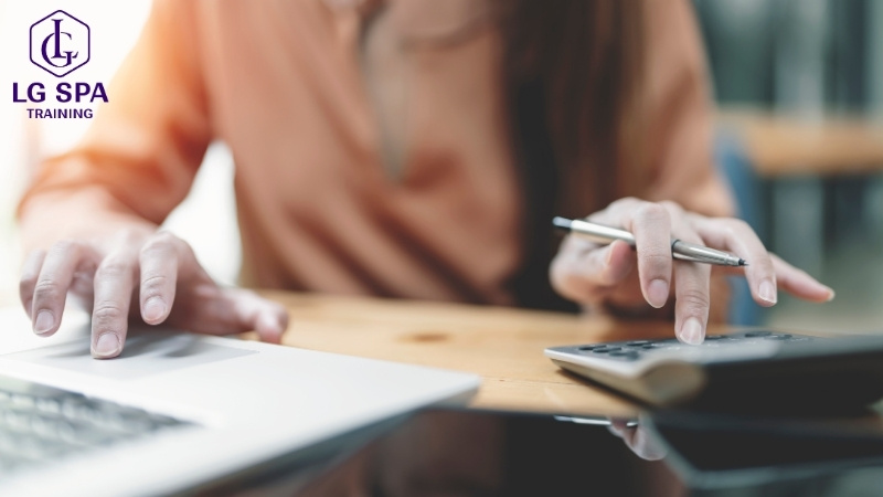 con gái hướng nội làm nghề kế toán