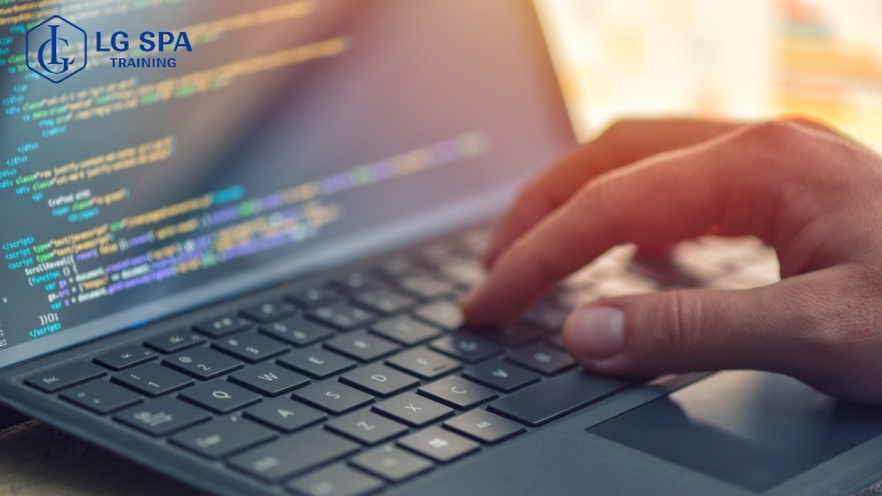 Học gì để không thất nghiệp? Học công nghệ thông tin 