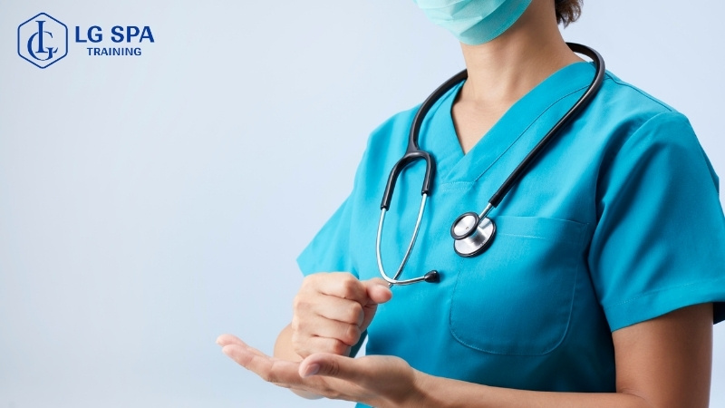 Học gì để không thất nghiệp? Học điều dưỡng y tế