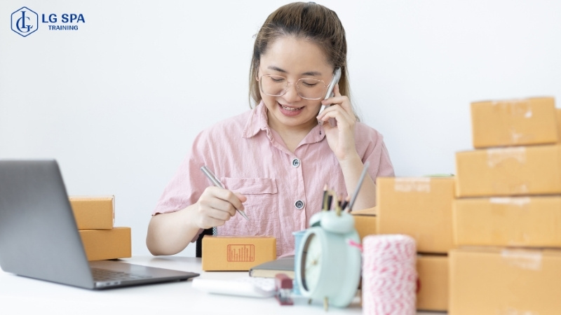 học kinh doanh online tuổi 20