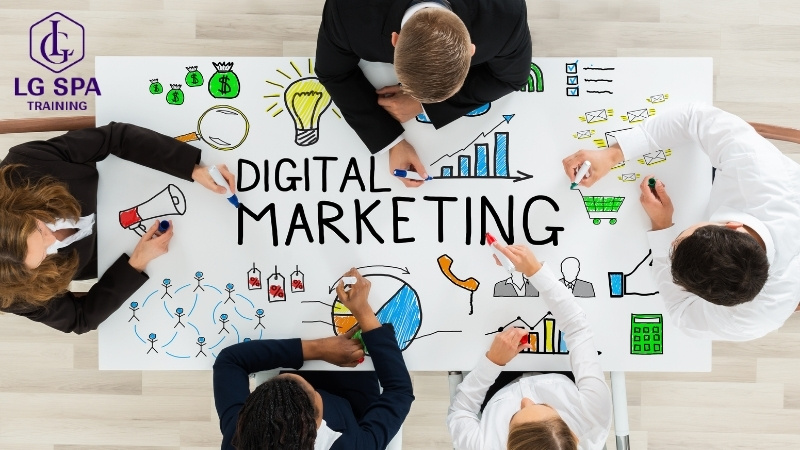 học ngành digital marketing ở tuổi 26