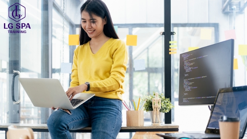 học nghề công nghệ thông tin ở tuổi 23