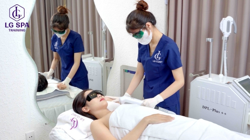 học nghề spa cho nữ