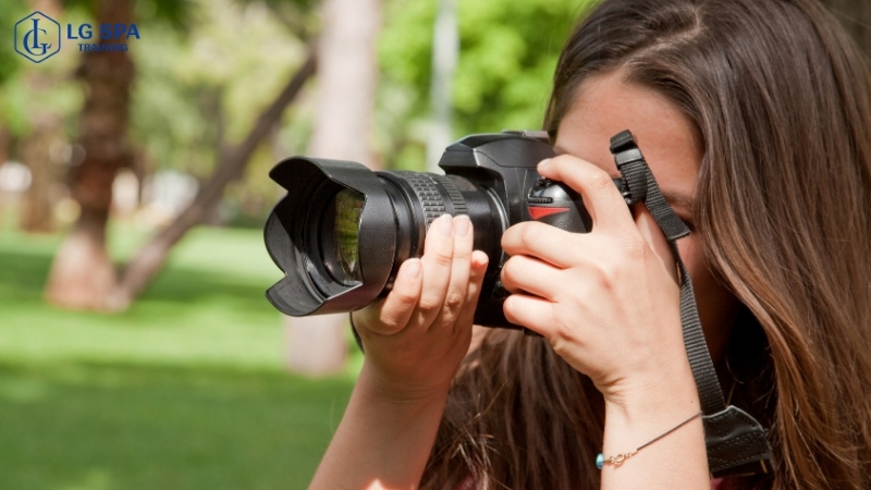 học nhiếp ảnh gia ở tuổi 21