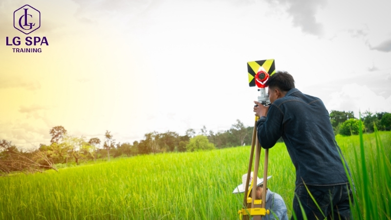 làm bác sĩ thú y tuổi 22