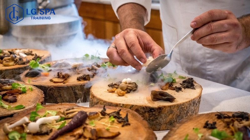 Nên học nghề gì bây giờ? làm nghề đầu bếp