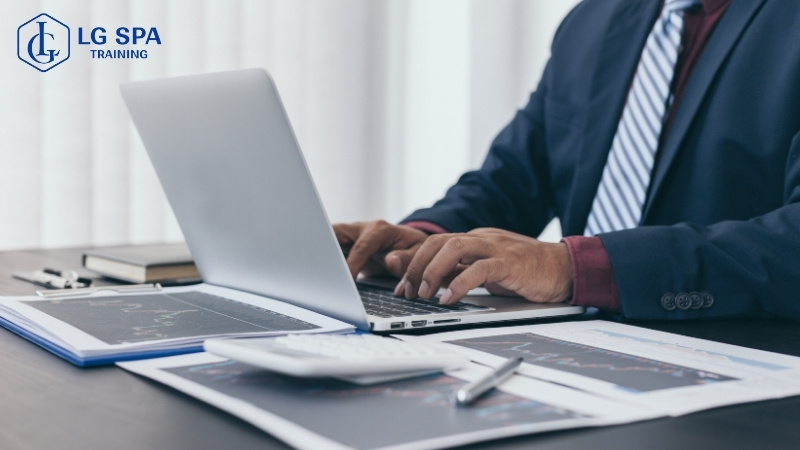 nam 35 tuổi nên học nghề gì