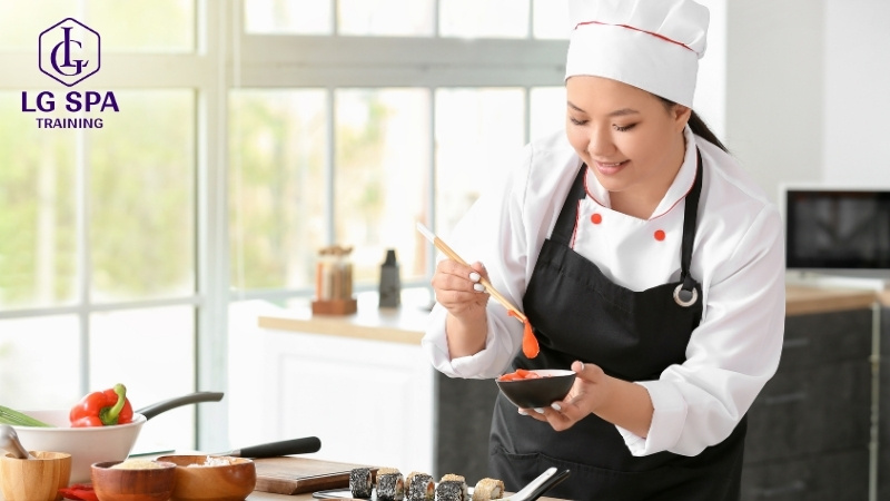 nghề đầu bếp cho nữ 35 tuổi