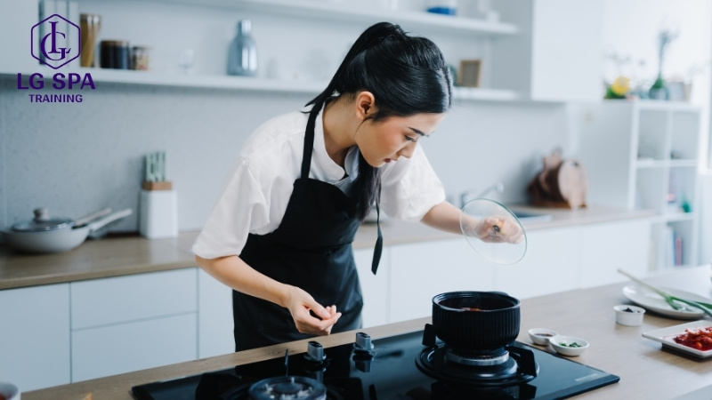 nghề đầu bếp cho nữ