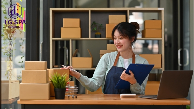 Những công việc ổn định không cần bằng cấp​? Học nghề kinh doanh thương mại điện tử 